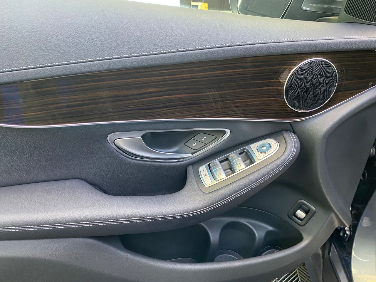 Mercedes GLC 220 d 4MATIC - Foto 10