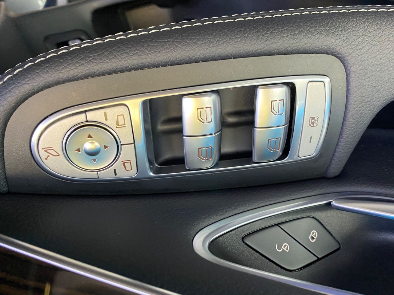 Mercedes GLC 220 d 4MATIC - Foto 12