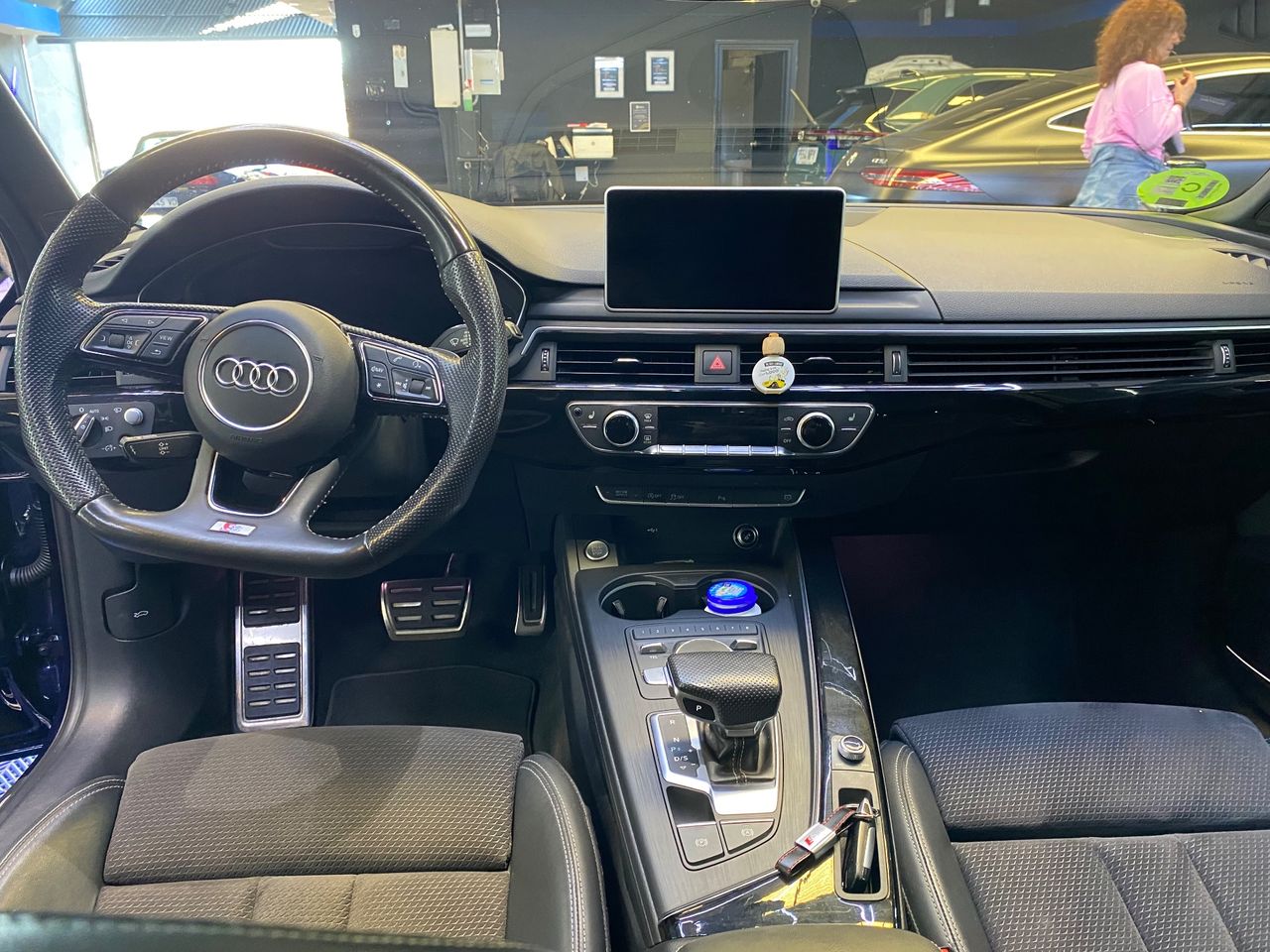 Audi A4 Avant Black line edition 40 TDI S tronic 7 vel. - Foto 9