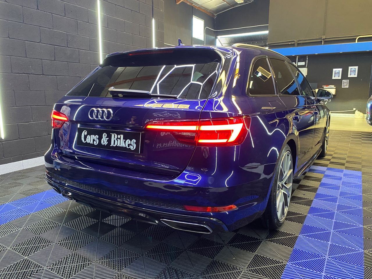 Audi A4 Avant Black line edition 40 TDI S tronic 7 vel. - Foto 25