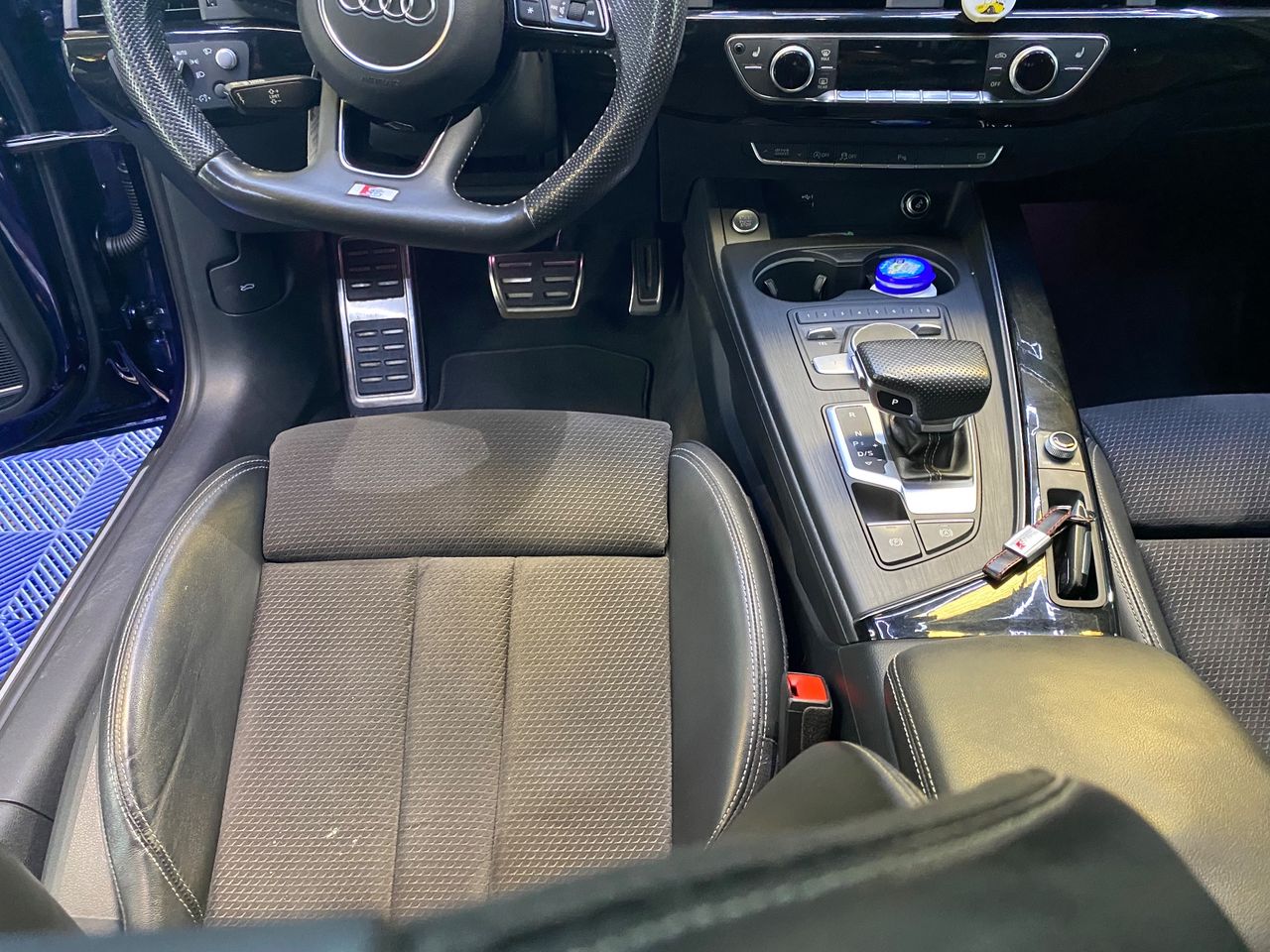 Audi A4 Avant Black line edition 40 TDI S tronic 7 vel. - Foto 13