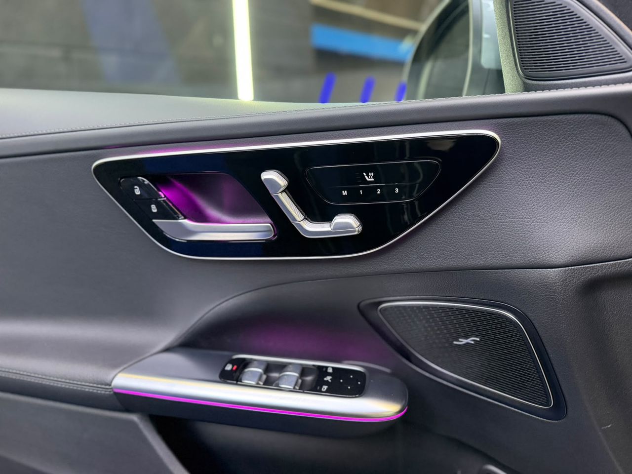 Mercedes Clase C C 300 e Berlina - Foto 11