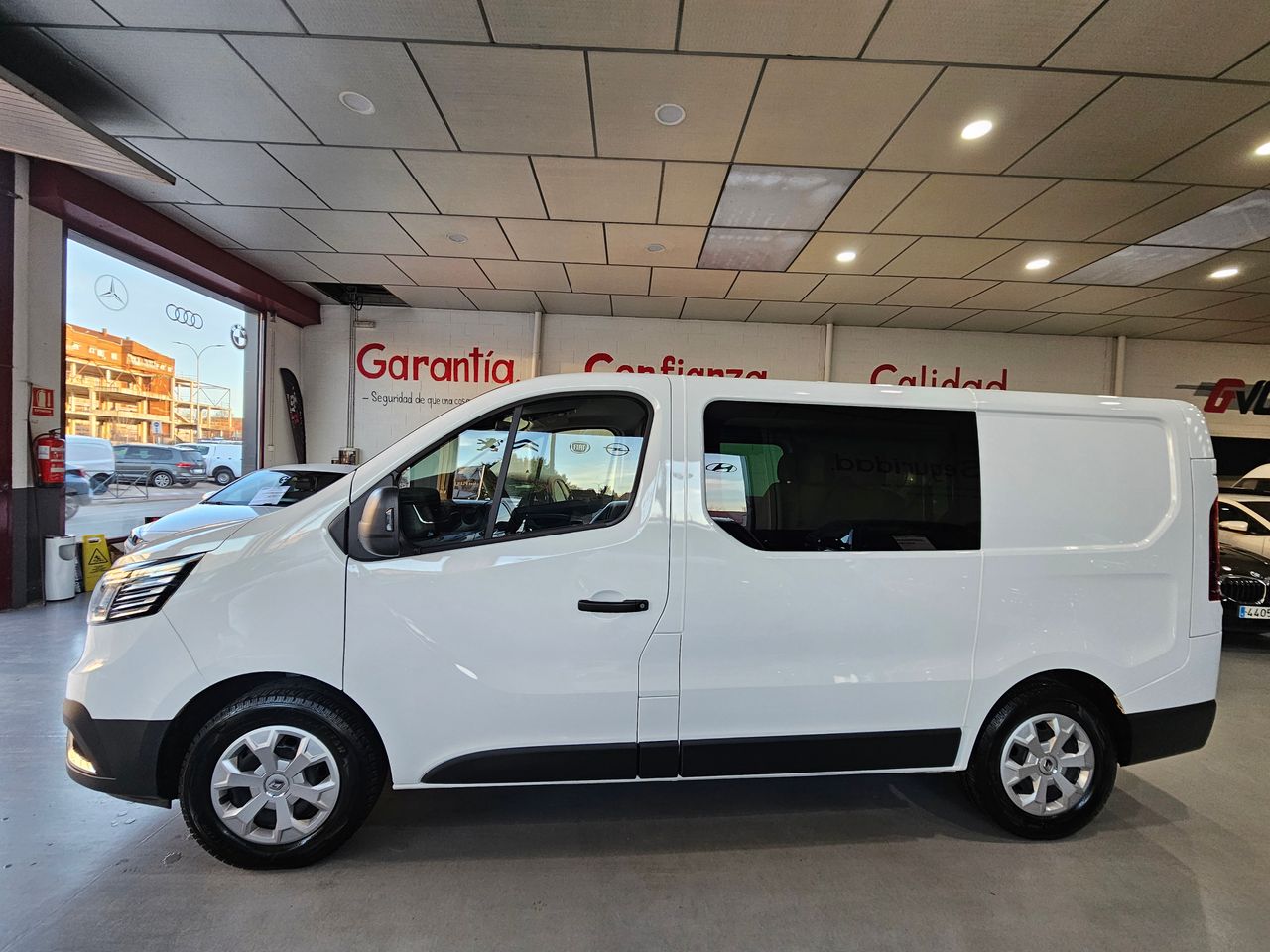 renault trafic 2024 / foto grande (2)