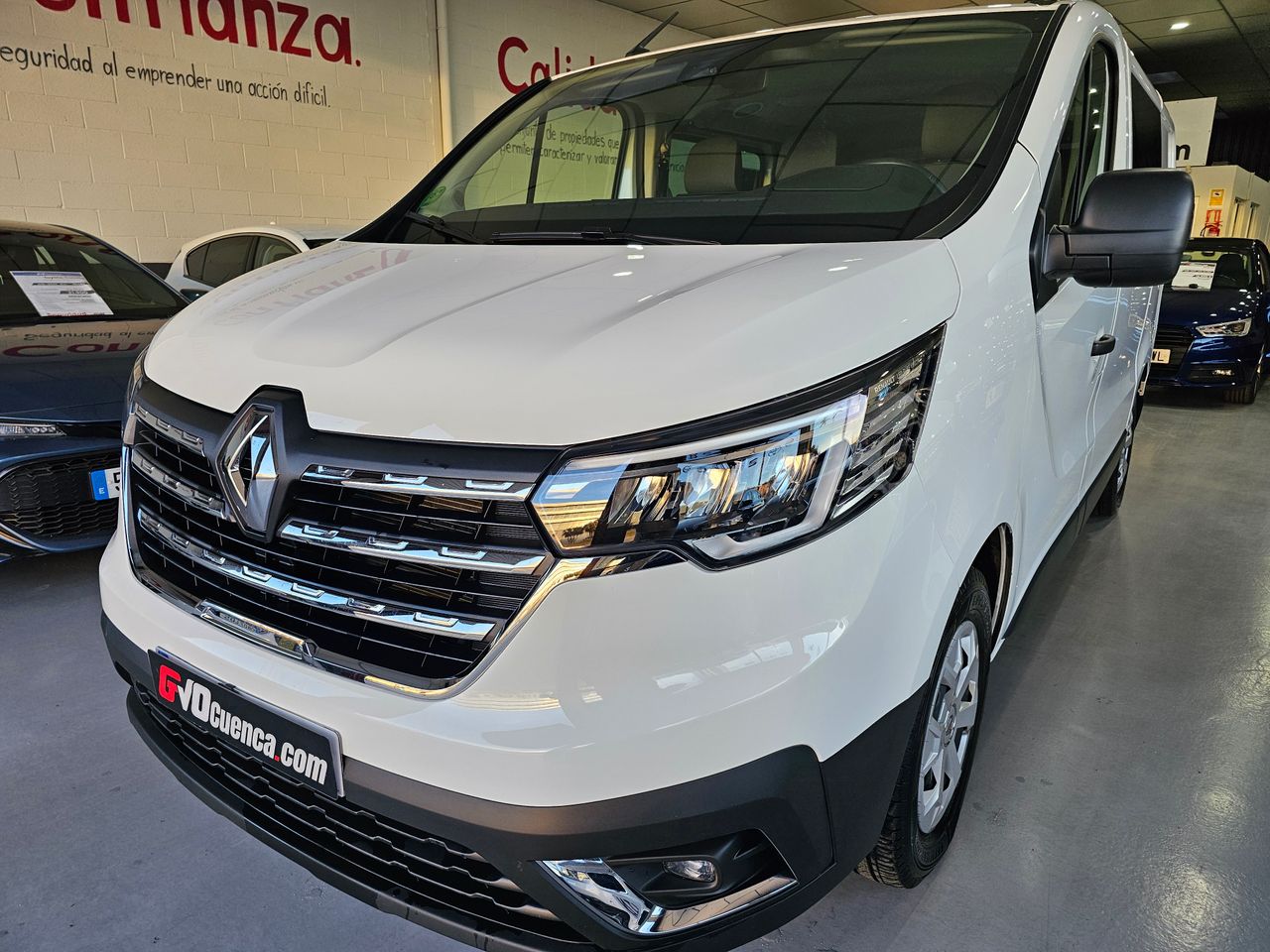 renault trafic 2024 / foto grande (3)