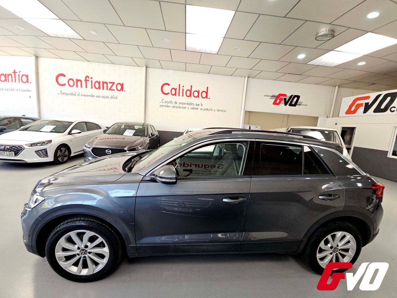 volkswagen t-roc 2022 / foto grande (2)