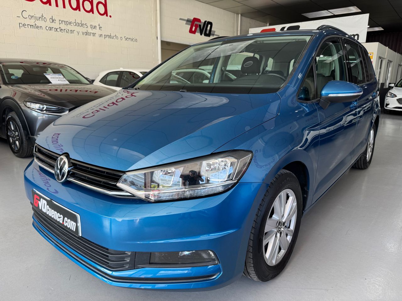 volkswagen touran 2020 / foto grande (2)
