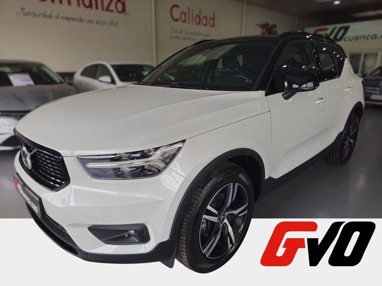 volvo xc40 2020 /