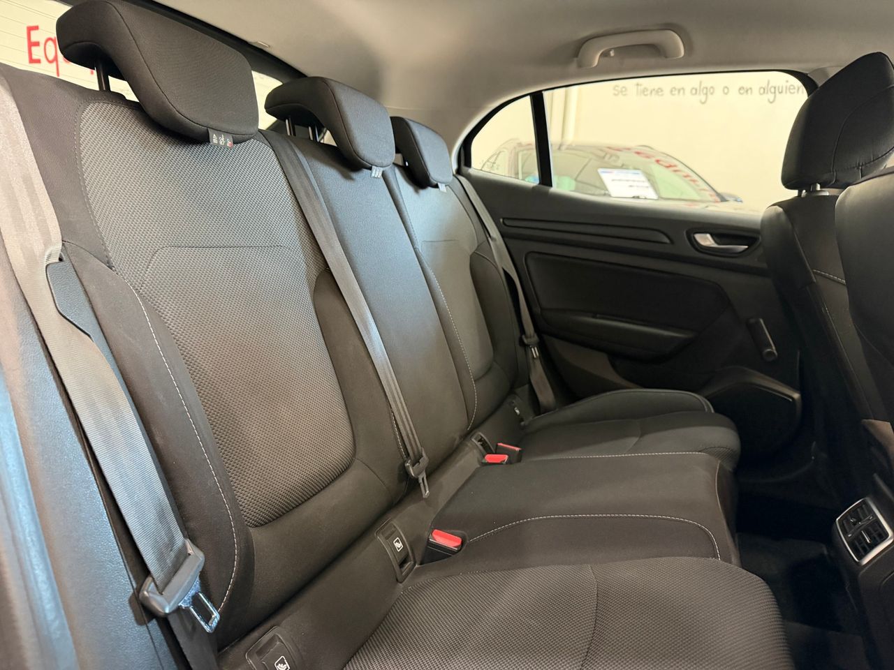 Renault Megane 1.5 BLUE CDI 115 CV LIFE  - Foto 16