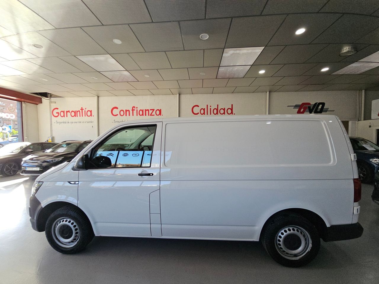 Volkswagen Transporter 2.0 TDI 150CV FURGON CORTO - Foto 3