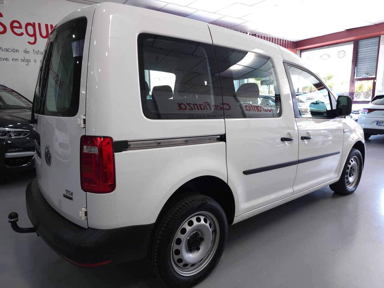 Volkswagen Caddy 2.0 TDI 122 C.V 4MOTION BMT KOMBI - Foto 7