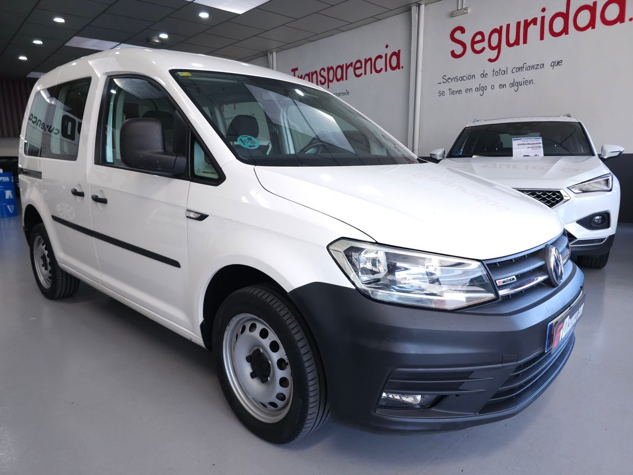 Volkswagen Caddy 2.0 TDI 122 C.V 4MOTION BMT KOMBI - Foto 5