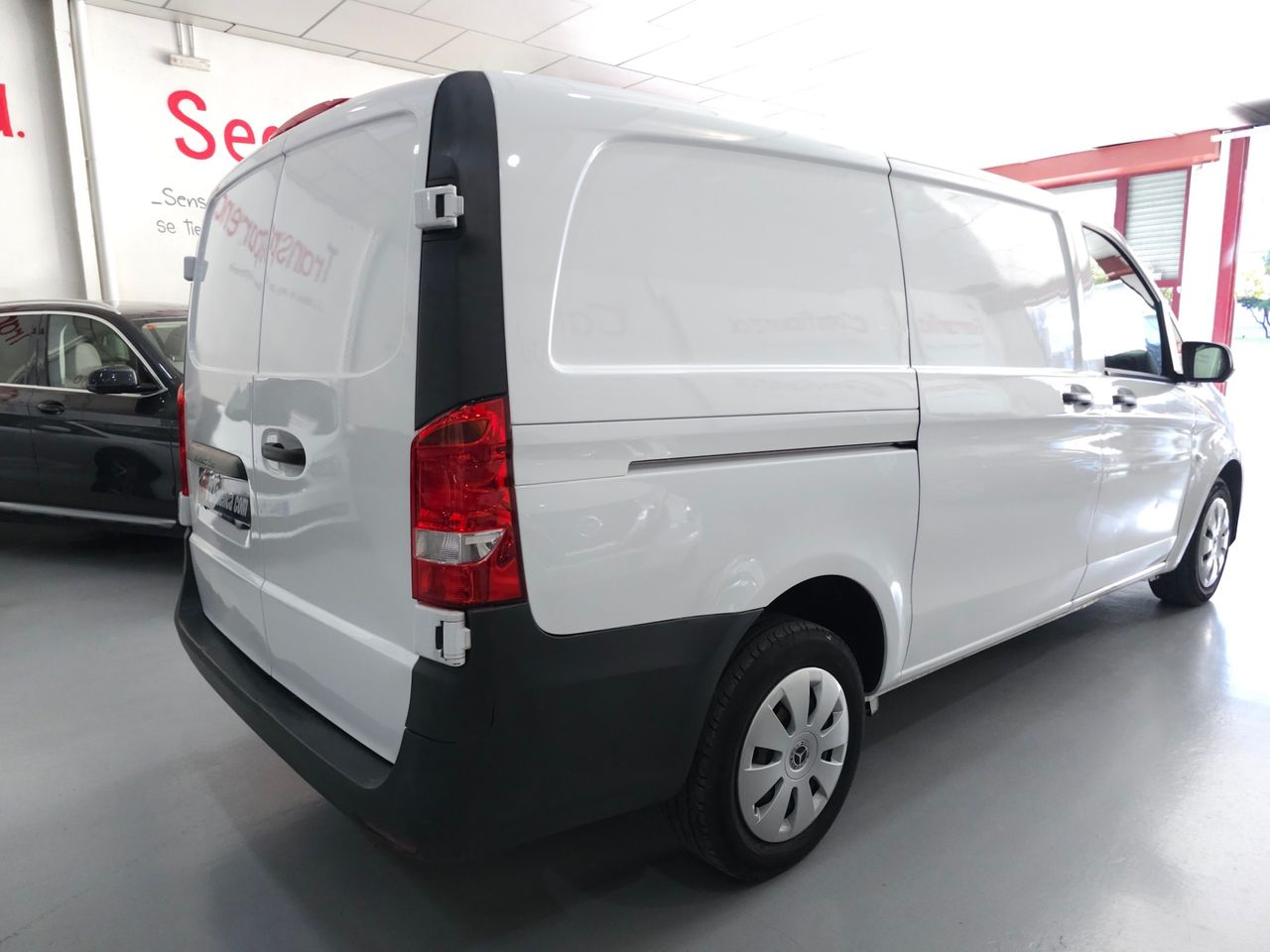 Mercedes Vito 110 CDI FWD LARGA - Foto 8