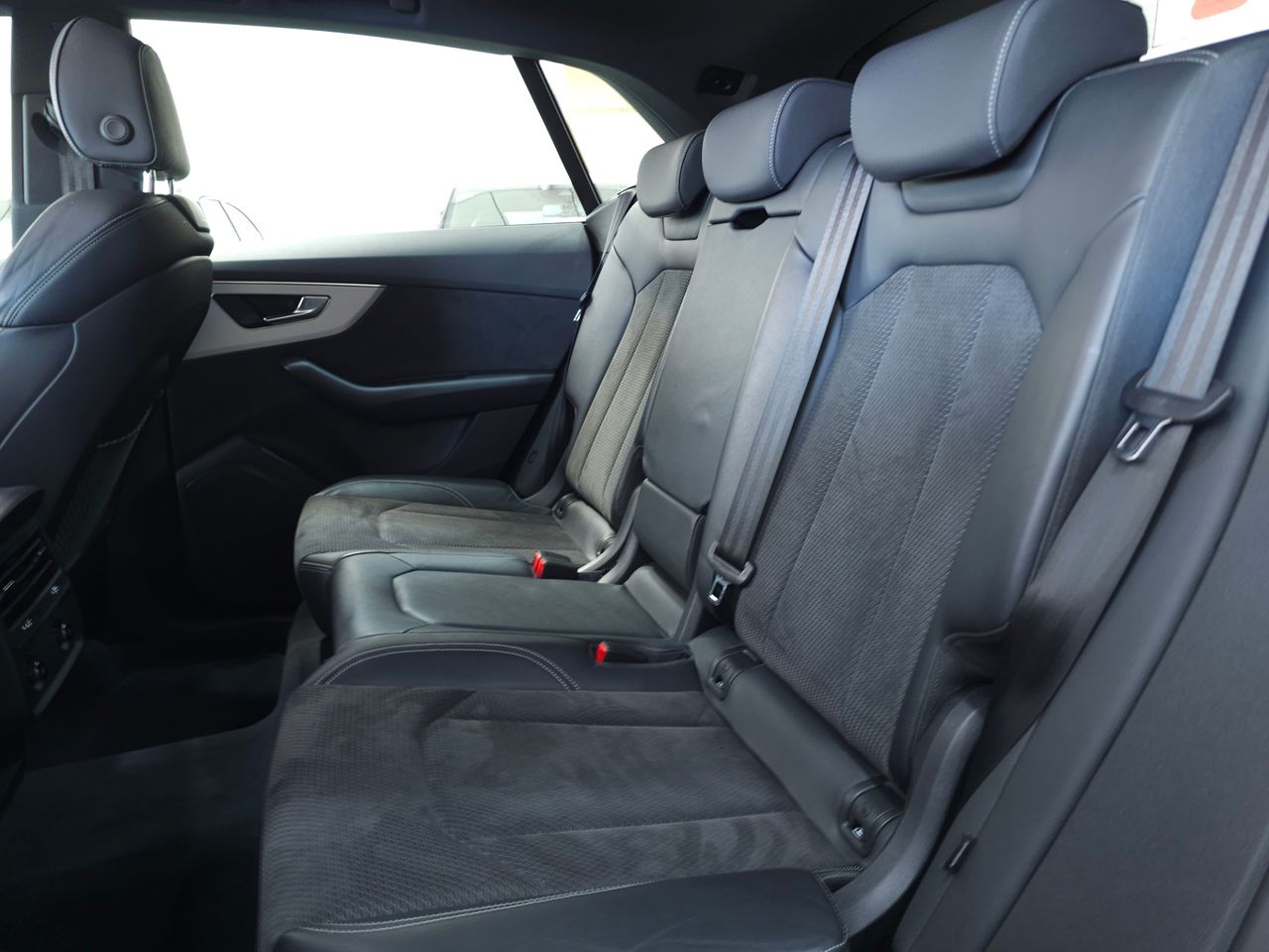 Audi Q8 45 TDI S LINE PLUS QUATTRO - Foto 30