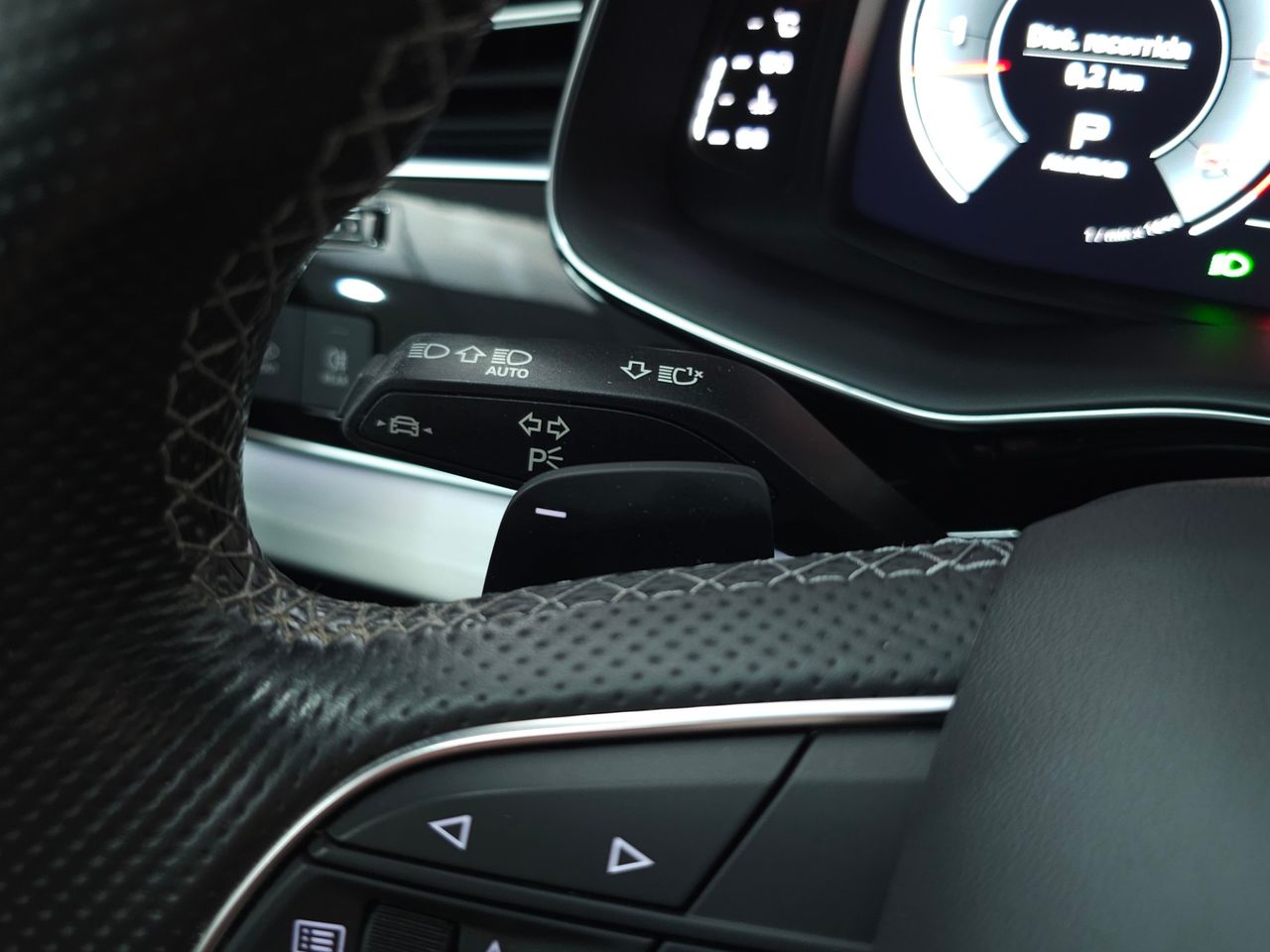 Audi Q8 45 TDI S LINE PLUS QUATTRO - Foto 22