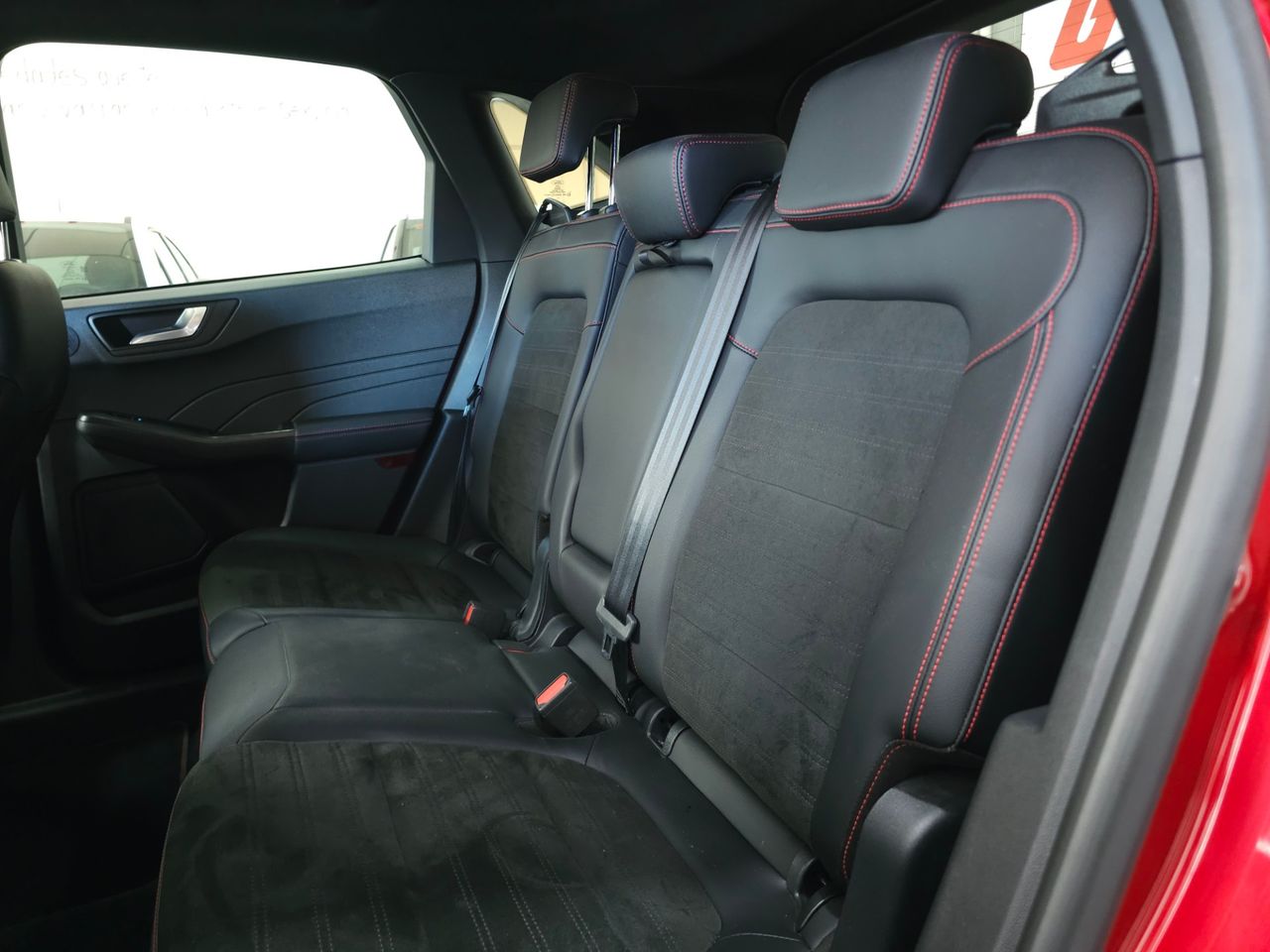 Ford Kuga 2.5 DURATEC 190CV ST LINE FHEV - Foto 12
