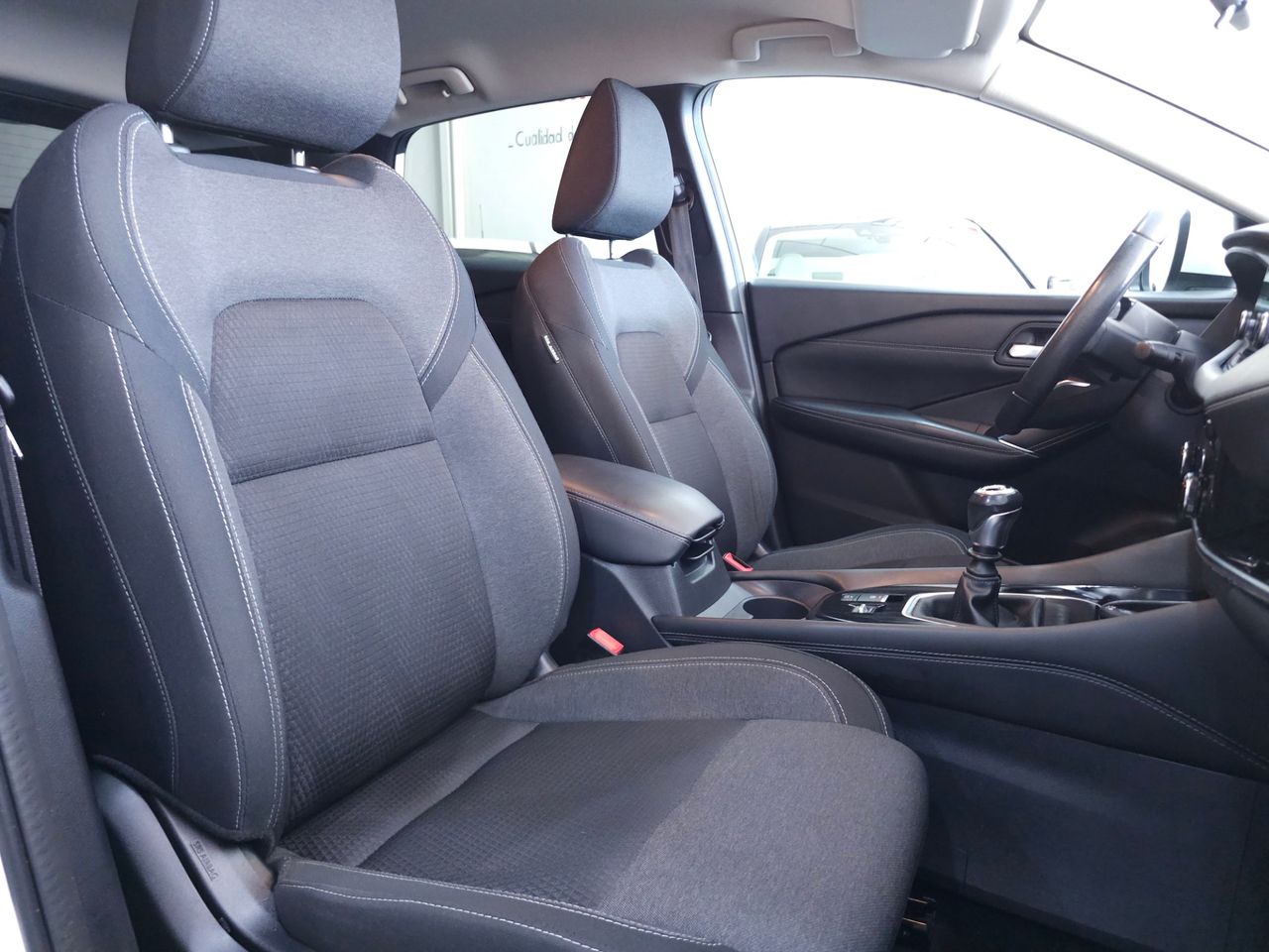 Nissan Qashqai 1.3 DIG-T 140CV N-CONNECTA - Foto 13