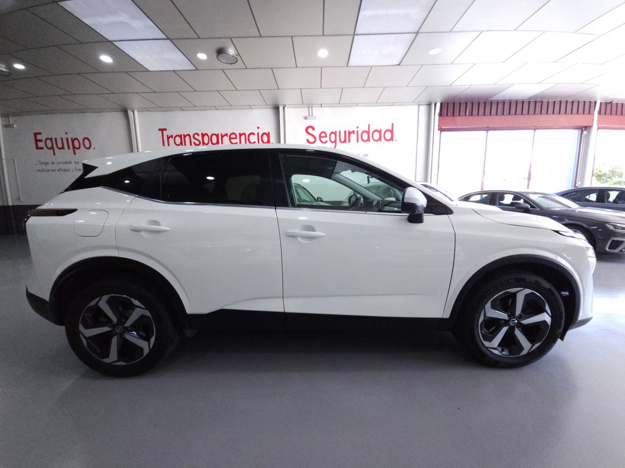 Nissan Qashqai 1.3 DIG-T 140CV N-CONNECTA - Foto 4