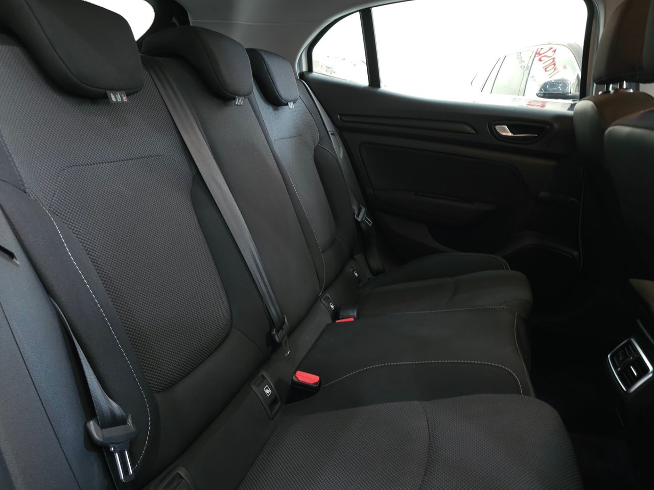 Renault Megane 1.5 BLUE DCI 115 CV LIFE - Foto 13