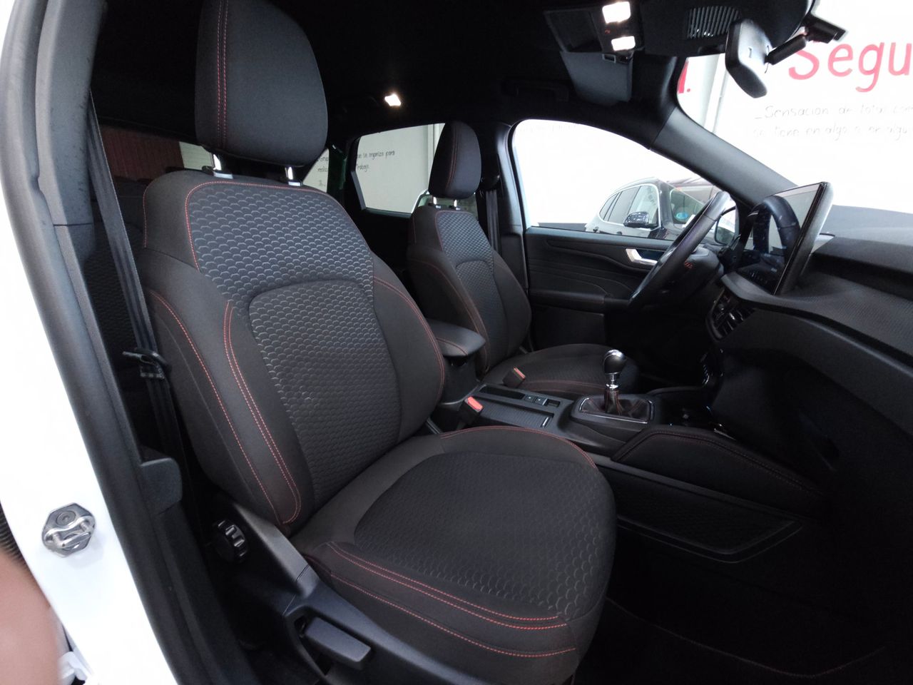 Ford Kuga 1.5 T ECOBOOST 150 CV - Foto 13