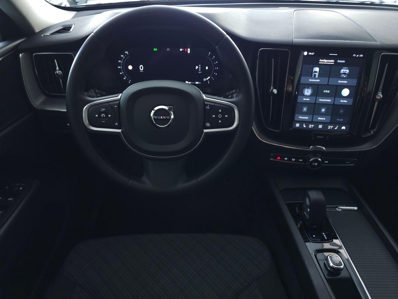 Volvo XC60 2.0 B4 MILD HYBRID D CORE 200 CV - Foto 11