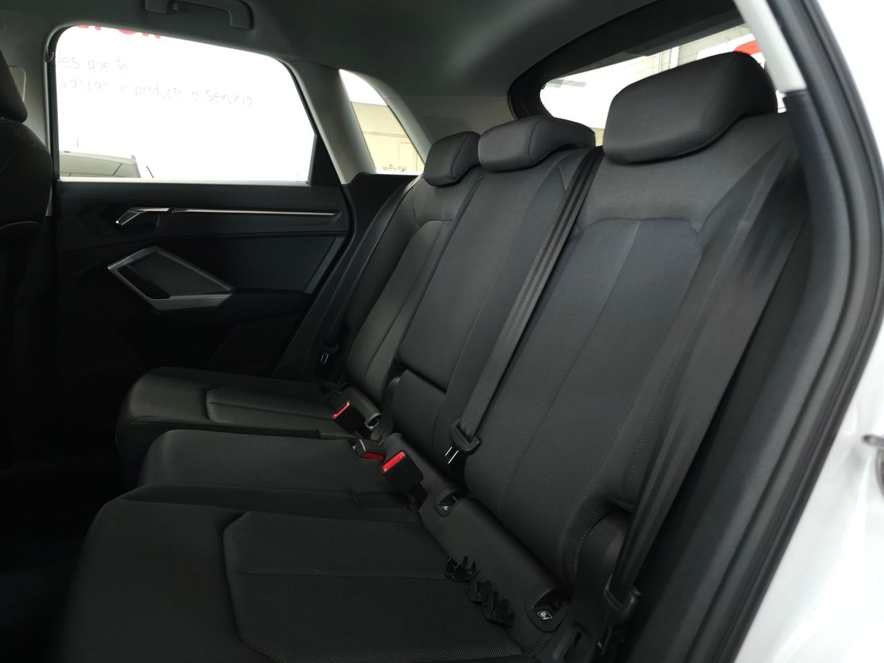 Audi Q3 35 TDI 150CV STRONIC - Foto 14