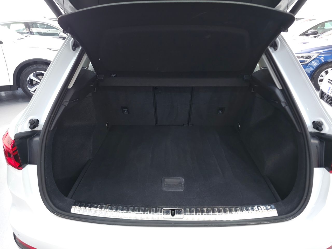 Audi Q3 35 TDI 150CV STRONIC - Foto 10
