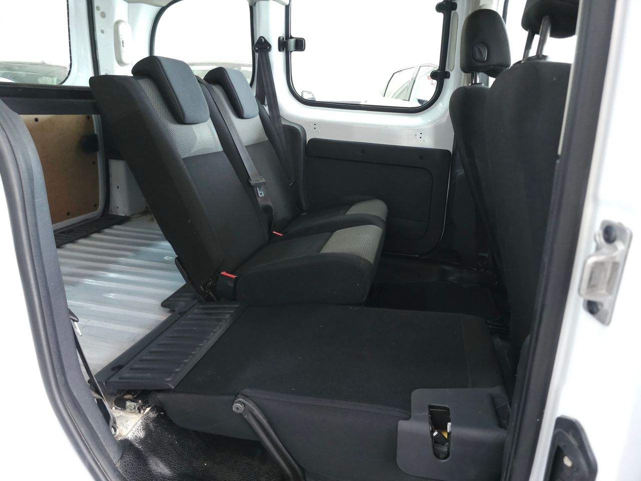 Renault Kangoo Combi 1.5 BLUE DCI 80 CV COMBI M1-AF - Foto 13