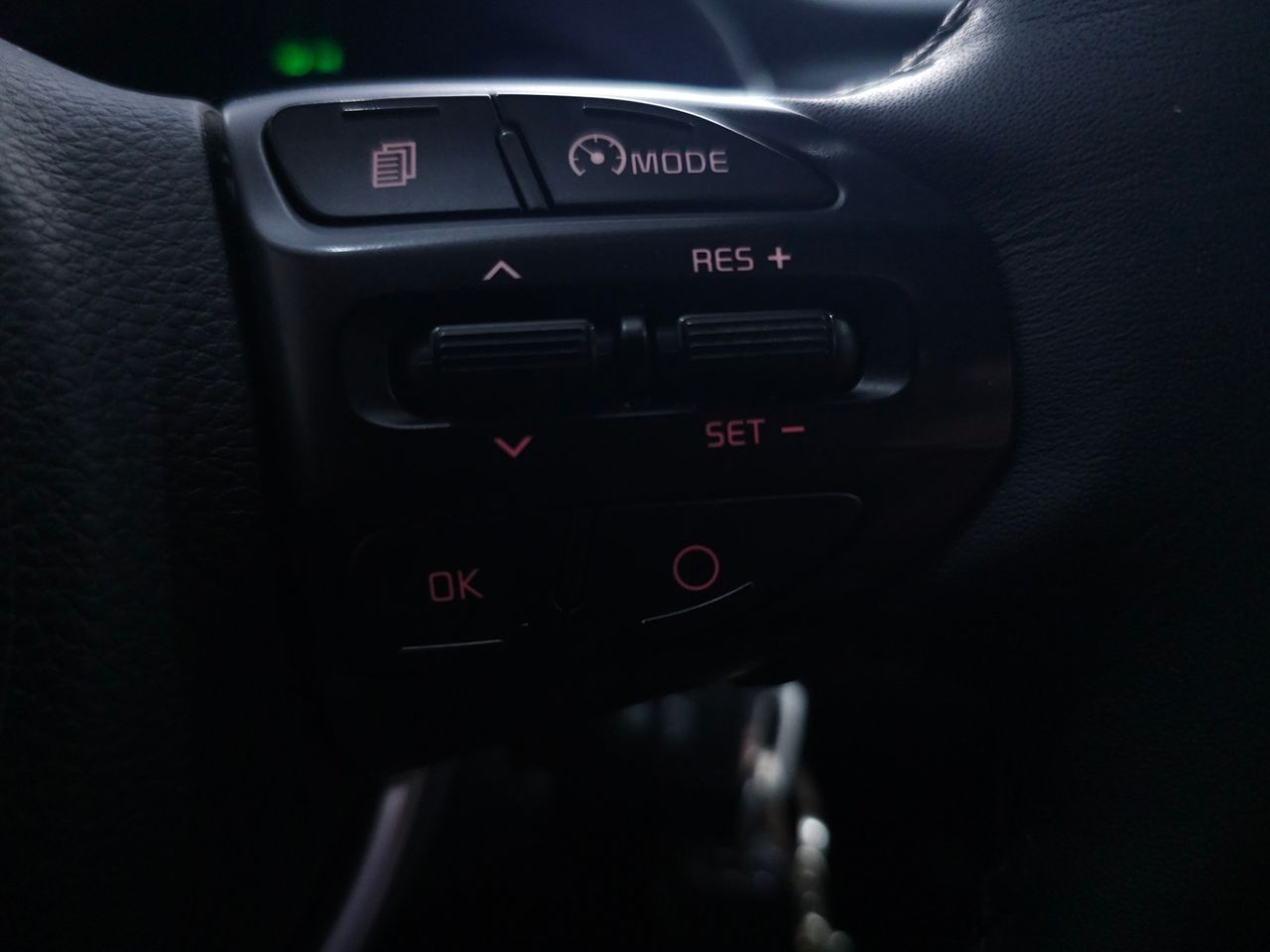 Kia Stonic 1.0 T-Gdi  100CV HYBRID - Foto 21