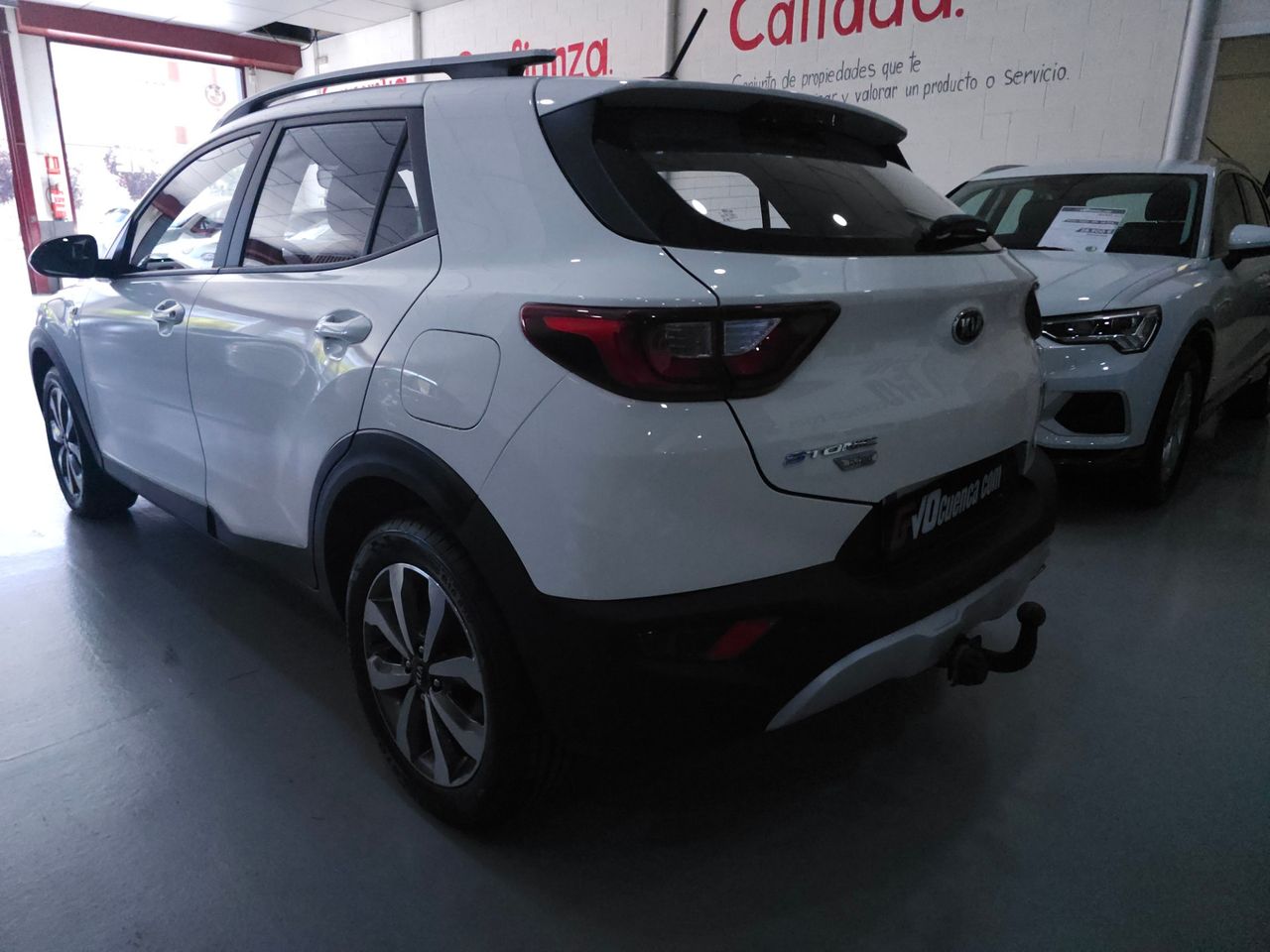 Kia Stonic 1.0 T-Gdi  100CV HYBRID - Foto 8