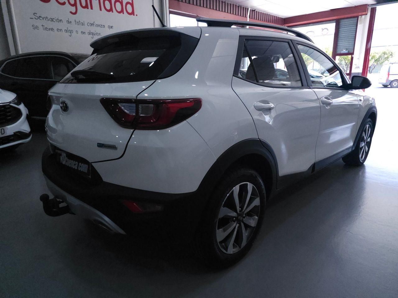 Kia Stonic 1.0 T-Gdi  100CV HYBRID - Foto 7