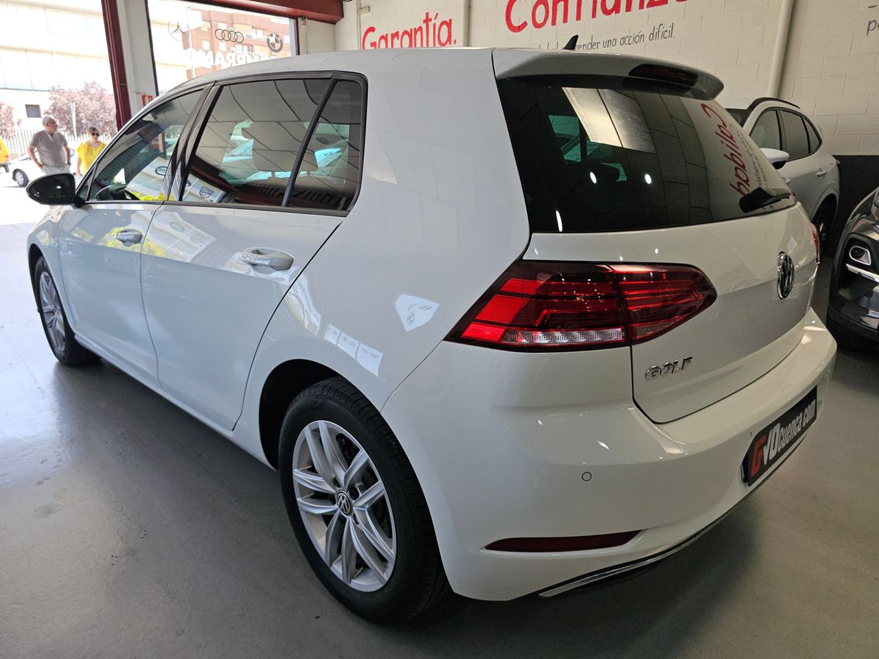 Volkswagen Golf 1.0 ADVANCE 115 CV - Foto 8