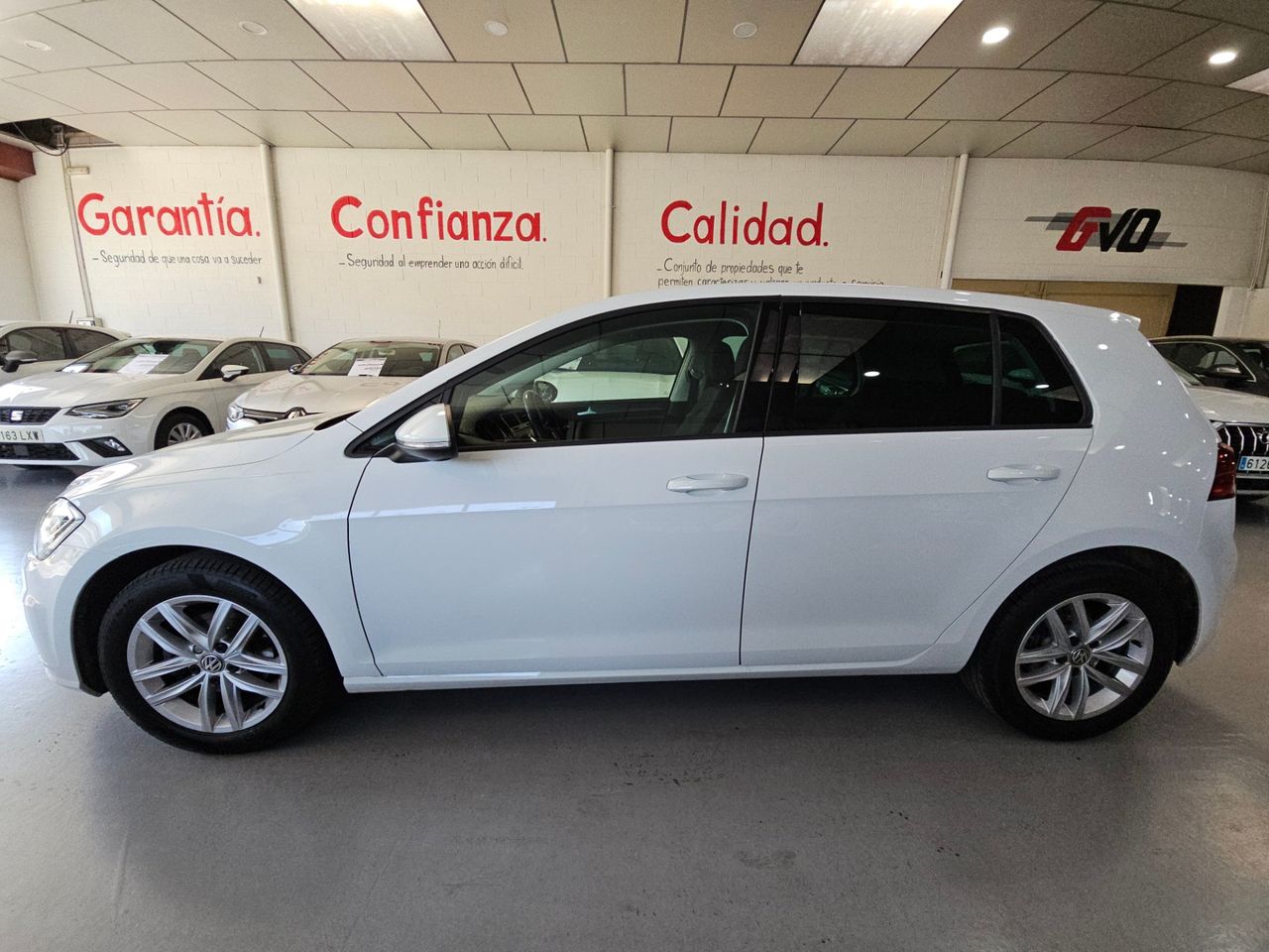 Volkswagen Golf 1.0 ADVANCE 115 CV - Foto 3