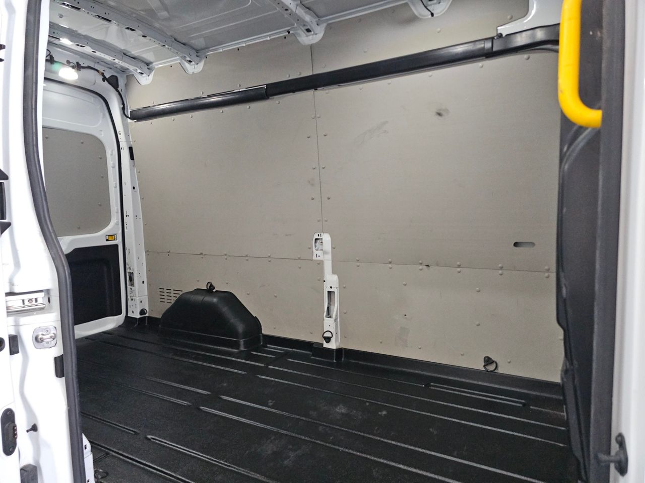 Ford Transit 2.0 ECUBLUE 130 CV L3 H3 VAN TREND - Foto 7