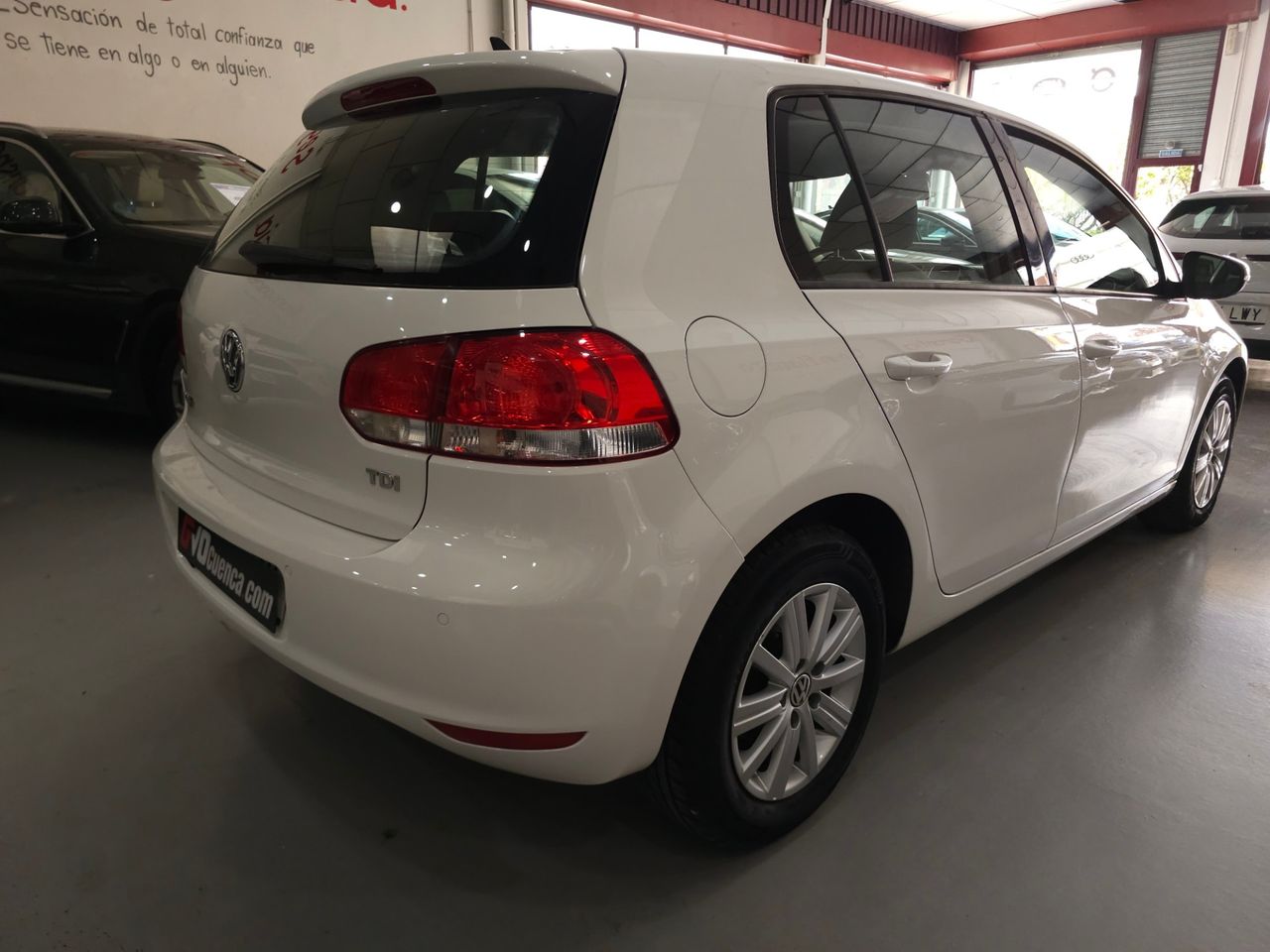 Volkswagen Golf 1.6 TDI 105 CV - Foto 6