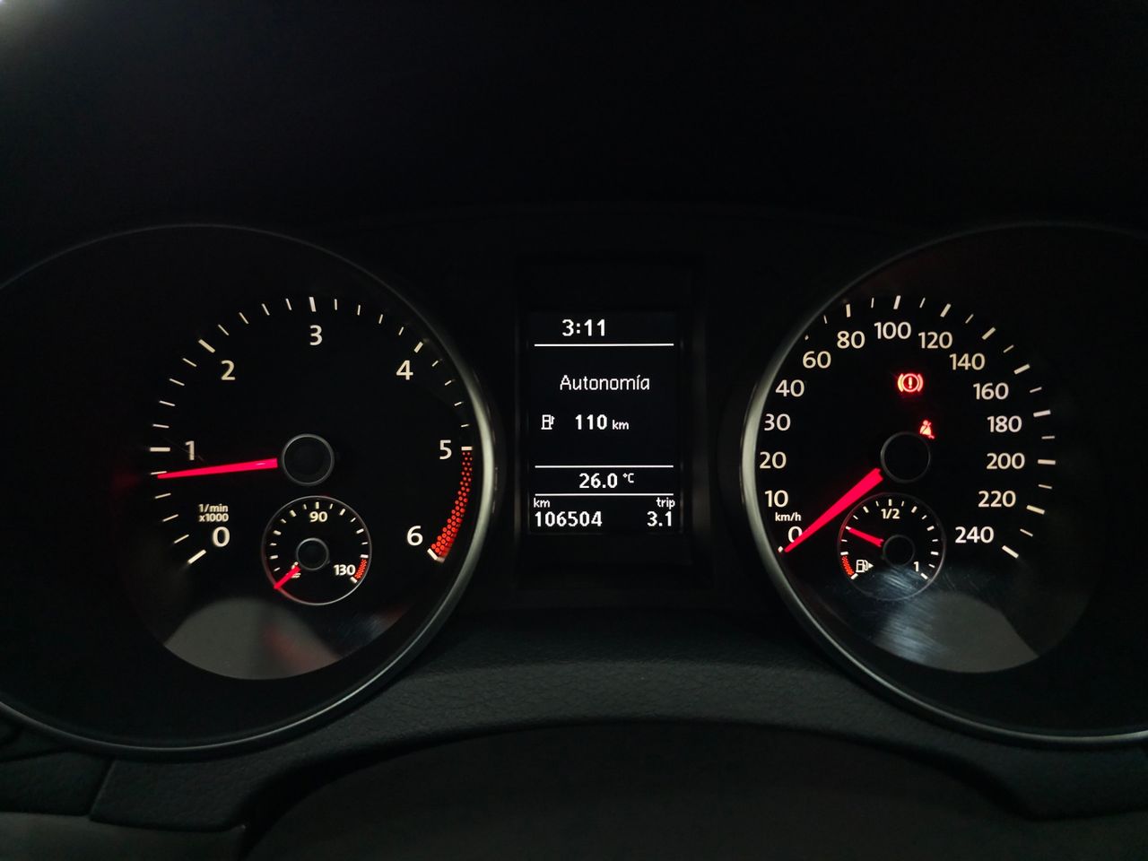 Volkswagen Golf 1.6 TDI 105 CV - Foto 16