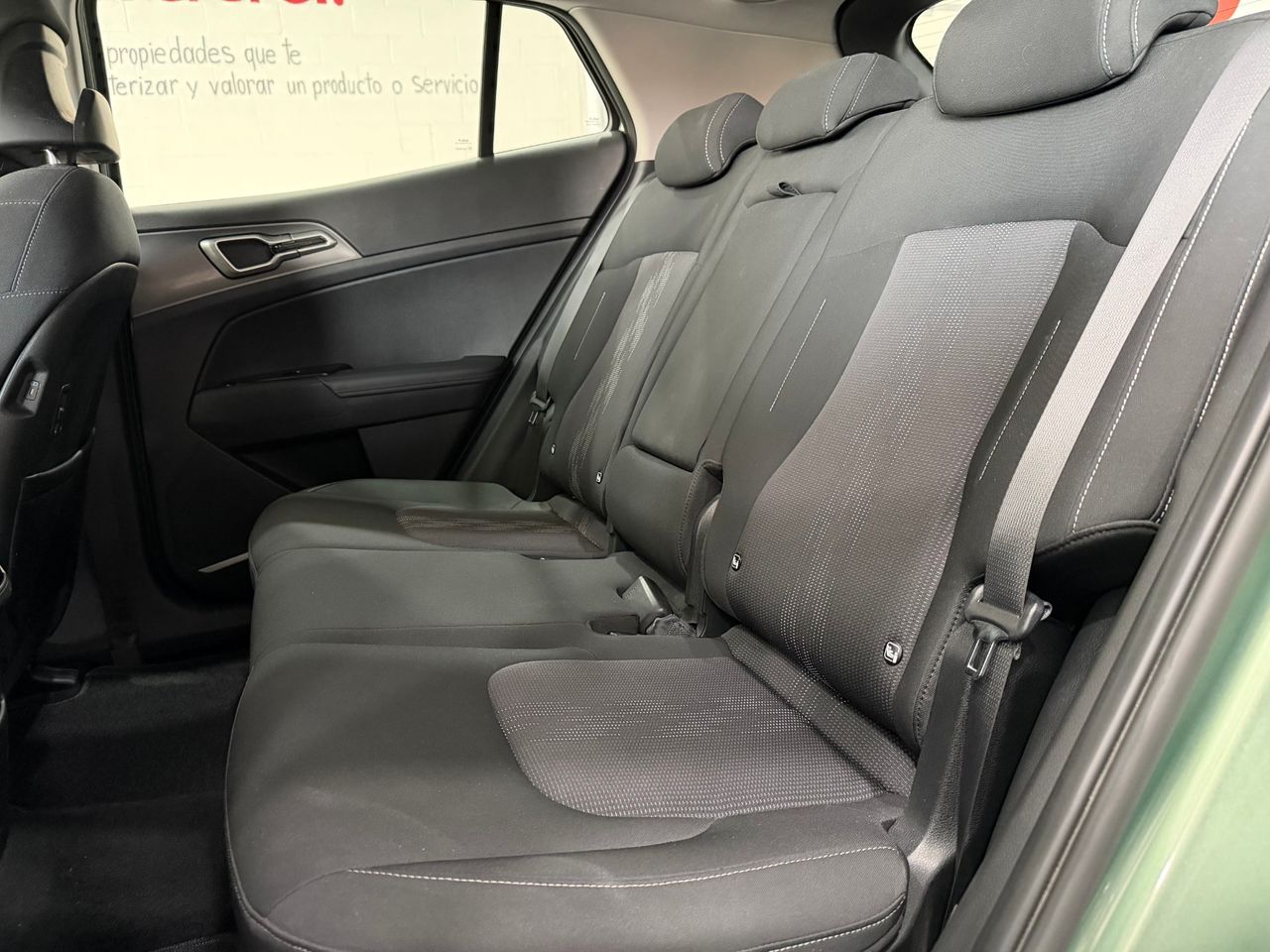 Kia Sportage 1.6 T-GDI PHEV 265 CV DRIVE 4X4 - Foto 15