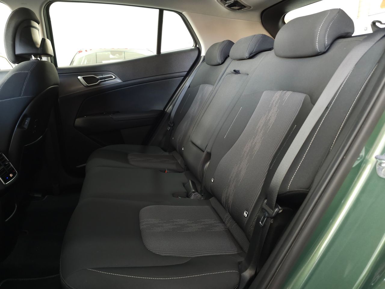 Kia Sportage 1.6 T-GDI PHEV 265 CV DRIVE 4X4 - Foto 15