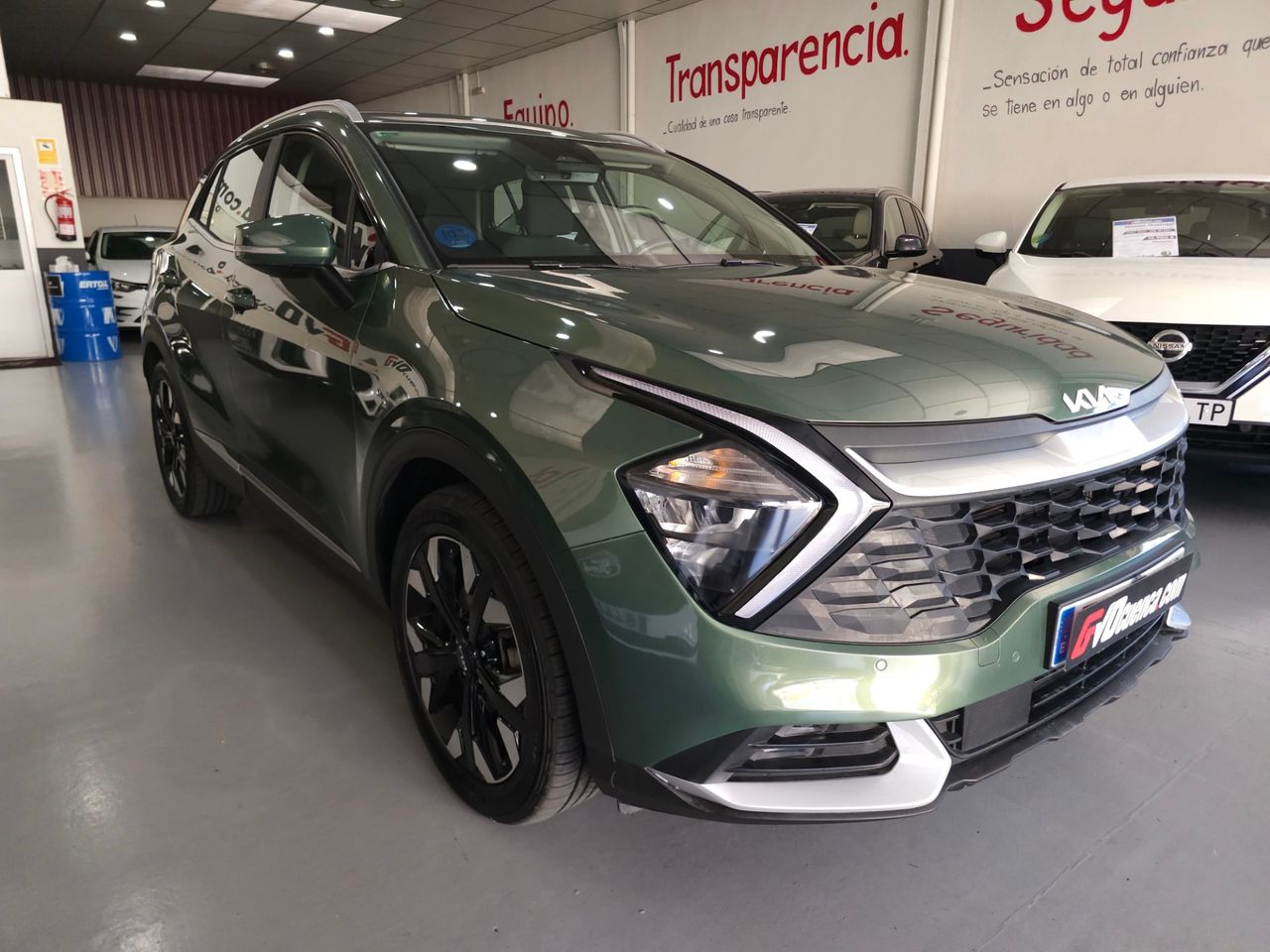 Kia Sportage 1.6 T-GDI PHEV 265 CV DRIVE 4X4 - Foto 6
