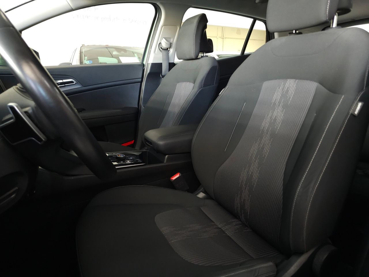 Kia Sportage 1.6 T-GDI PHEV 265 CV DRIVE 4X4 - Foto 13