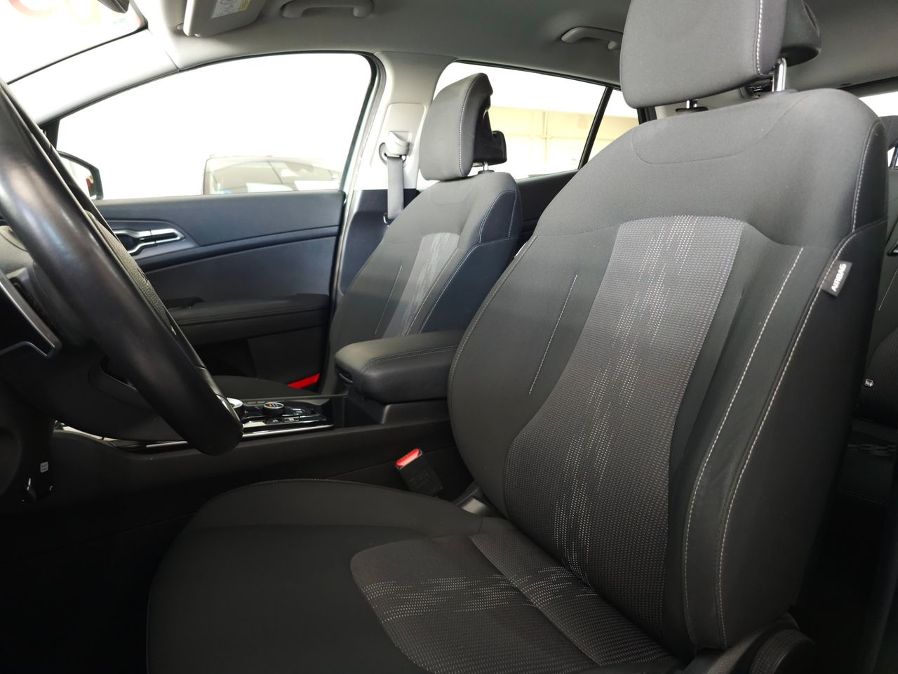 Kia Sportage 1.6 T-GDI PHEV 265 CV DRIVE 4X4 - Foto 14