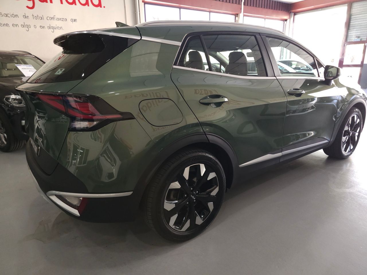 Kia Sportage 1.6 T-GDI PHEV 265 CV DRIVE 4X4 - Foto 7