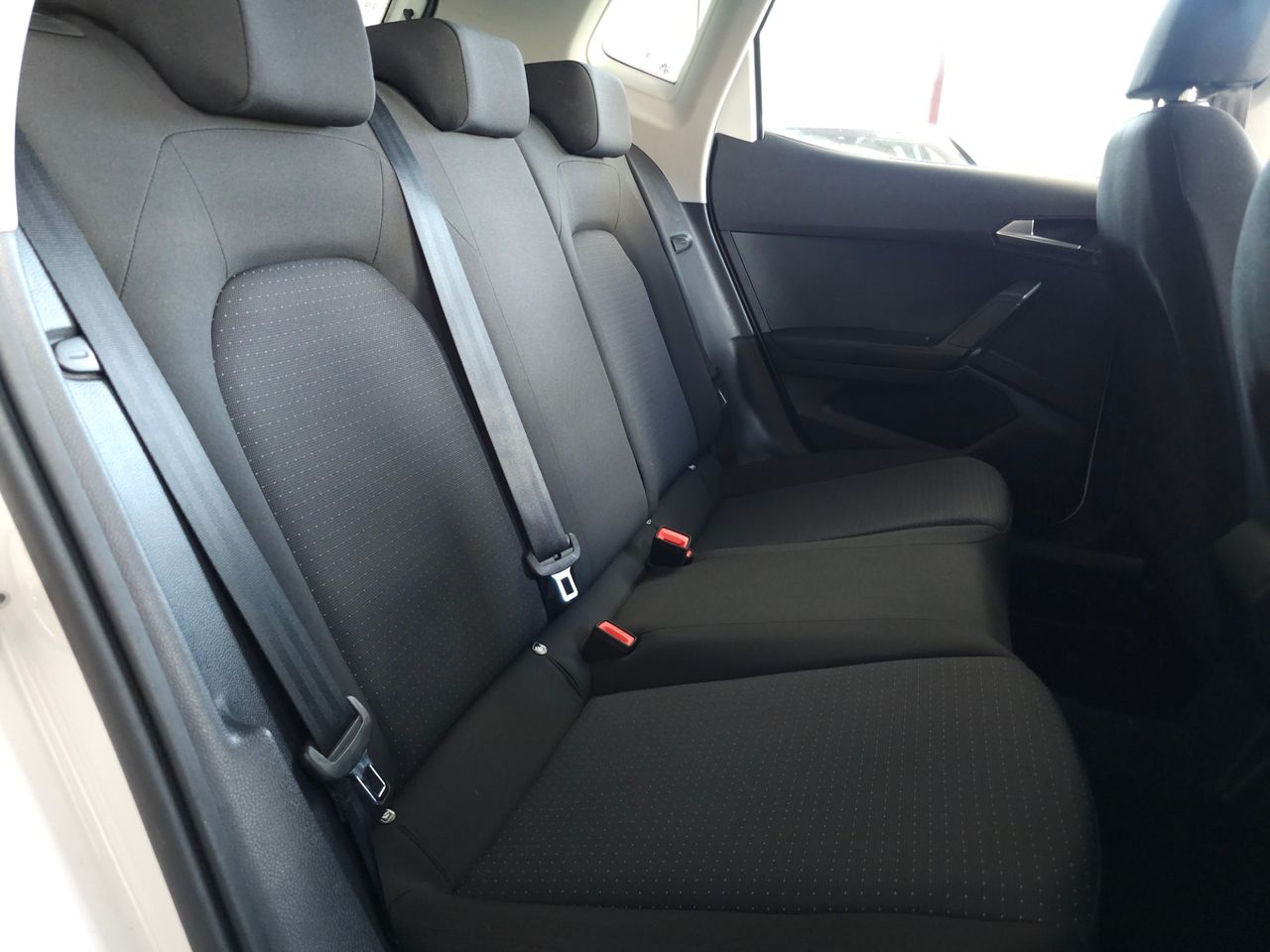 Seat Arona 1.0 TSI 110 CV STYLE PLUS - Foto 14