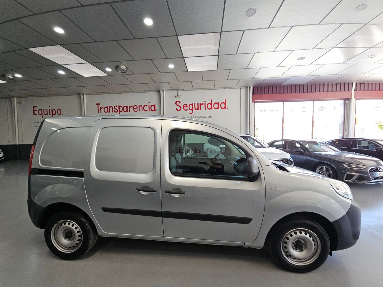 Renault Kangoo 1.5 BLUE DCI 80CV PROFESIONAL - Foto 4