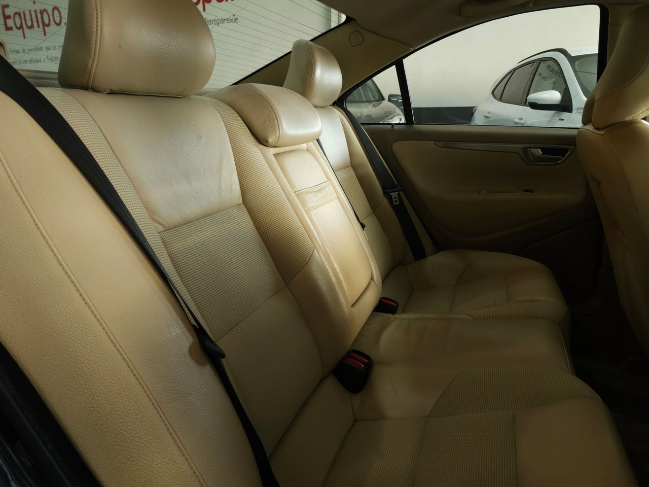 Volvo S60 2.4 163 CV - Foto 16