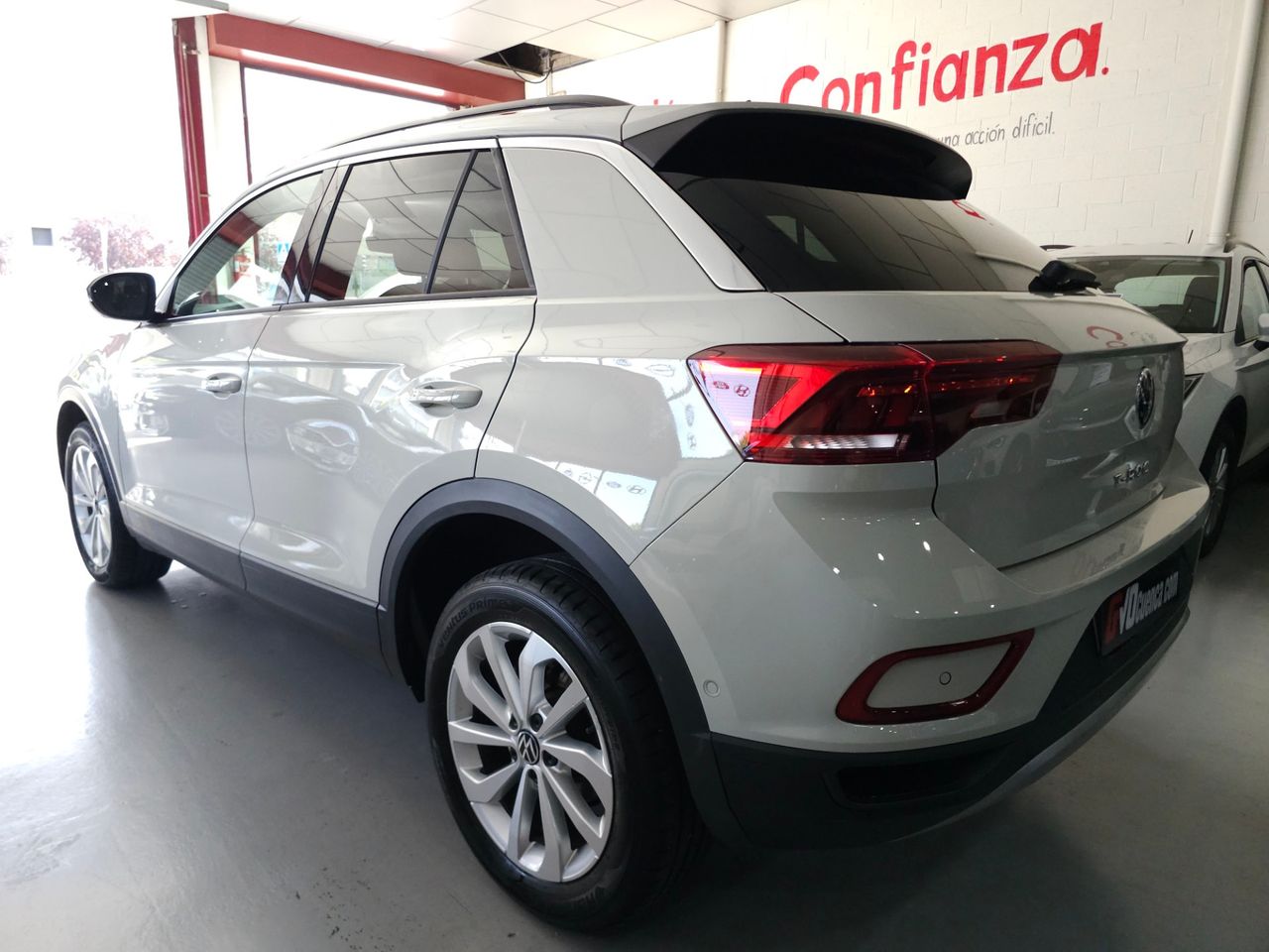 Volkswagen T-Roc 1.5 TSI 150 CV DSG LIFE - Foto 8