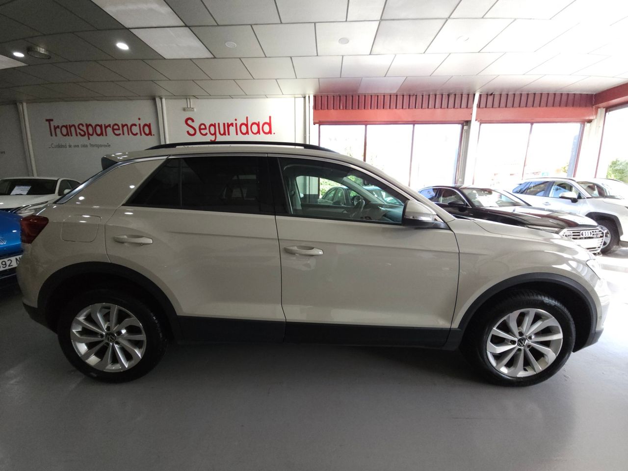 Volkswagen T-Roc 1.5 TSI 150 CV DSG LIFE - Foto 4