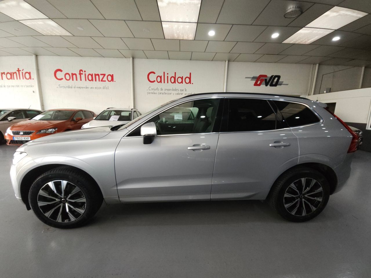 Volvo XC60 2.0 B4 MILD-HYBRID D CORE 197 CV - Foto 3