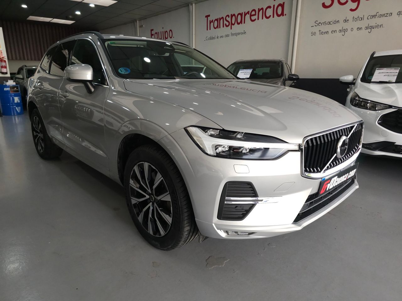 Volvo XC60 2.0 B4 MILD-HYBRID D CORE 197 CV - Foto 6