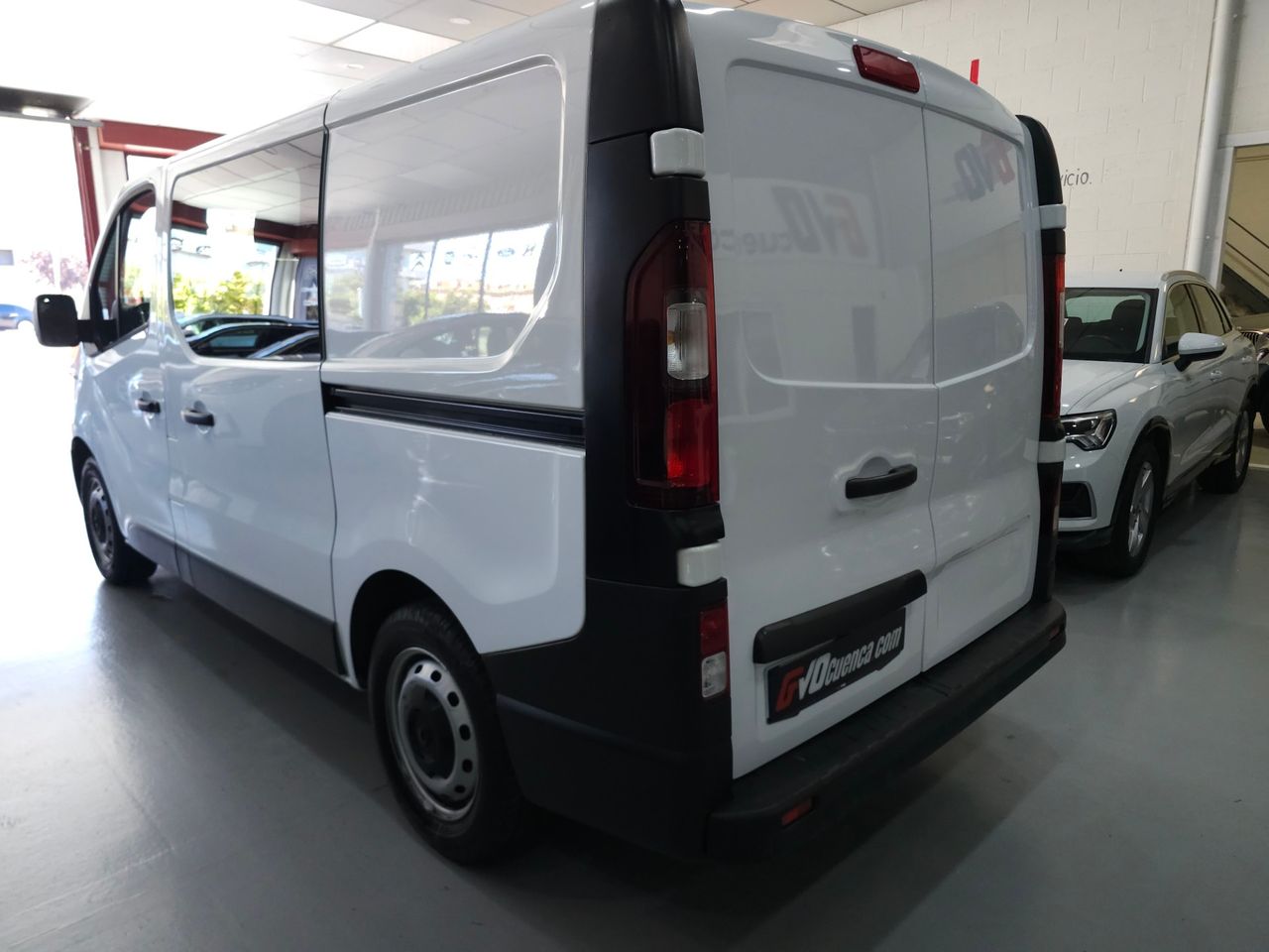 Renault Trafic 2.0 BLUE DCI CABINA DOBLE 6P 120CV - Foto 7