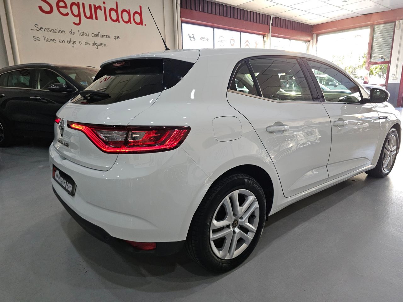 Renault Megane 1.5 BLUE DCI 110 CV BUSINESS - Foto 7